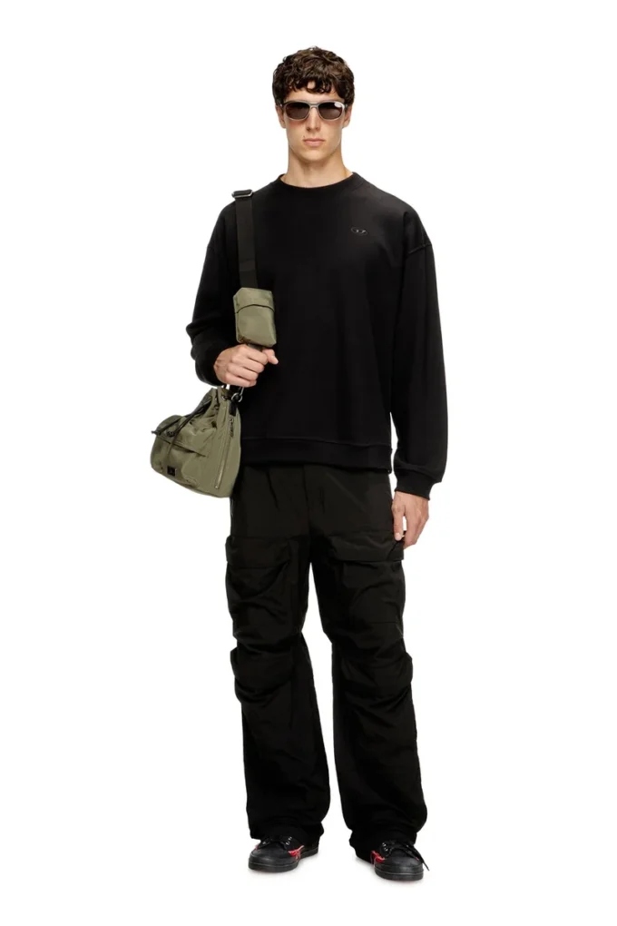 s-boxt-t2 Sweatshirt mit ovalem D-Logo