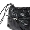 Scrunch-D-Bucket Scrunch-D-Bucket-Tasche aus glänzendem, geknittertem Leder