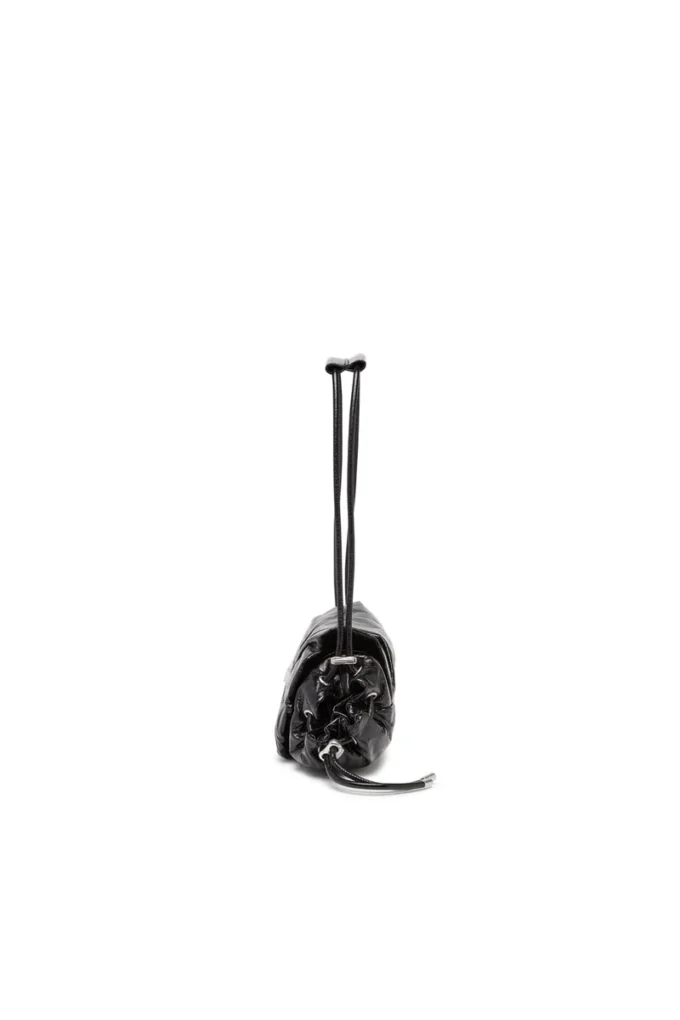 scrunch-d Schultertasche Scrunch-D S-Schultertasche aus geknittertem Leder scrunch-d Schultertasche Scrunch-D S-Schultertasche aus geknittertem Leder