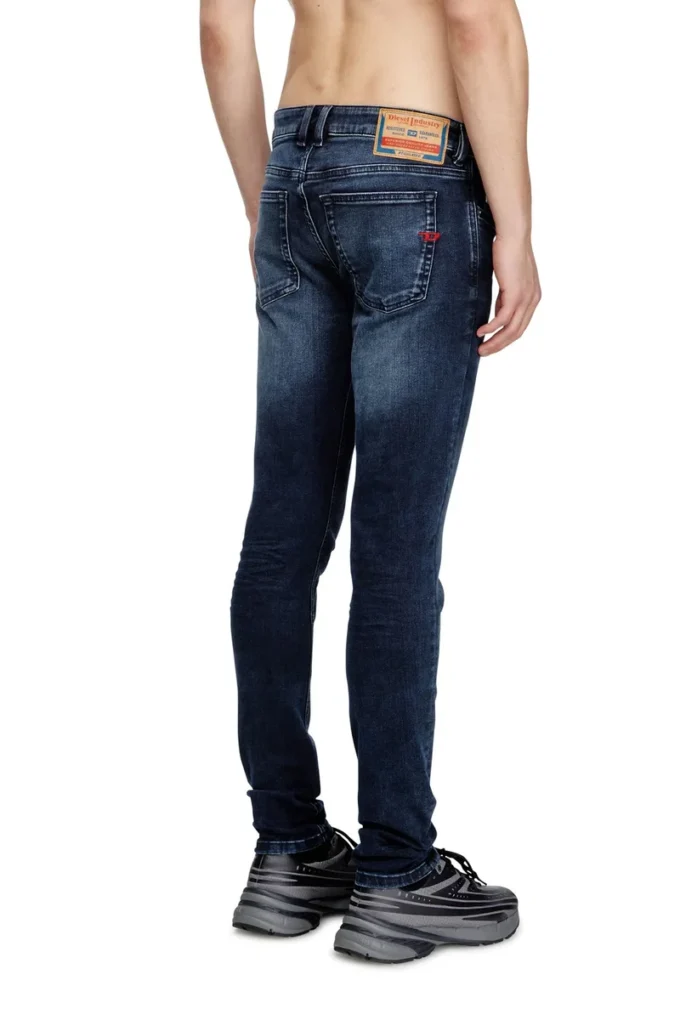 Skinny Jeans 1979 Sleekner 0enar Nächstgelegenes Geschäft finden