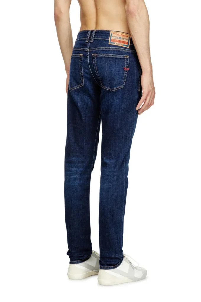 Skinny Jeans 1979 Sleenker 09j17 Nächstgelegenes Geschäft finden Skinny Jeans 1979 Sleenker 09j17 Nächstgelegenes Geschäft finden