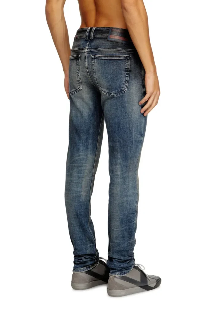 Skinny Jeans 1979 Sleenker 09n15 Nächstgelegenes Geschäft finden