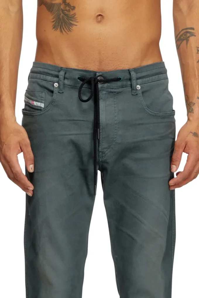 Slim 2062 D-Strukt JoggJeans® 0670m Finden Sie die nächstgelegene Filiale