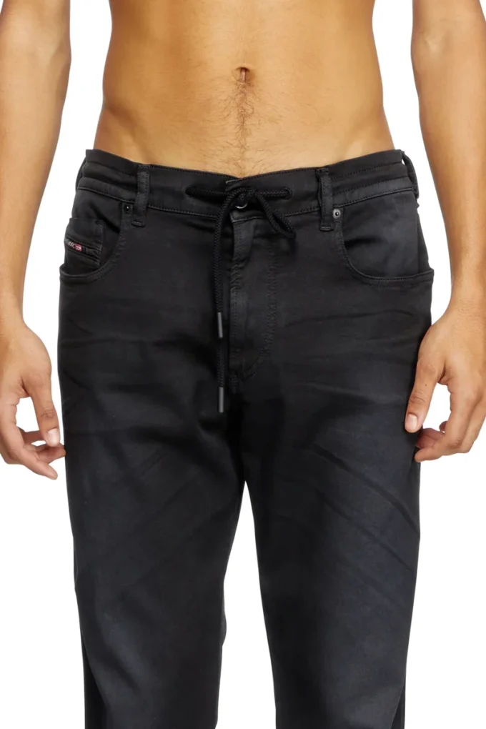 Slim 2062 D-Strukt JoggJeans® 0670m Finden Sie die nächstgelegene Filiale Slim 2062 D-Strukt JoggJeans® 0670m Finden Sie die nächstgelegene Filiale