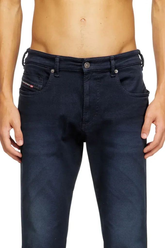 Slim 2062 D-Strukt JoggJeans® 0670m Finden Sie die nächstgelegene Filiale