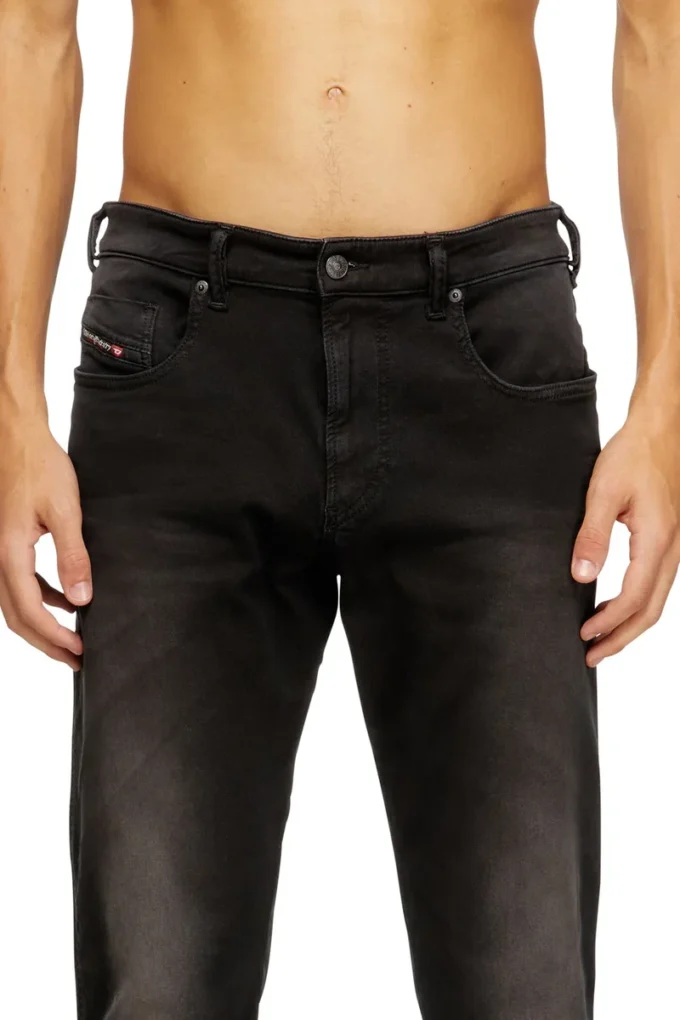 Slim 2062 D-Strukt JoggJeans® 0670m Finden Sie die nächstgelegene Filiale Slim 2062 D-Strukt JoggJeans® 0670m Finden Sie die nächstgelegene Filiale