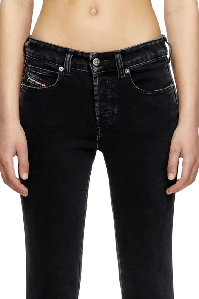 Slim-Fit-Jeans 1992 d-jiann 09m69 Nächstgelegenes Geschäft finden