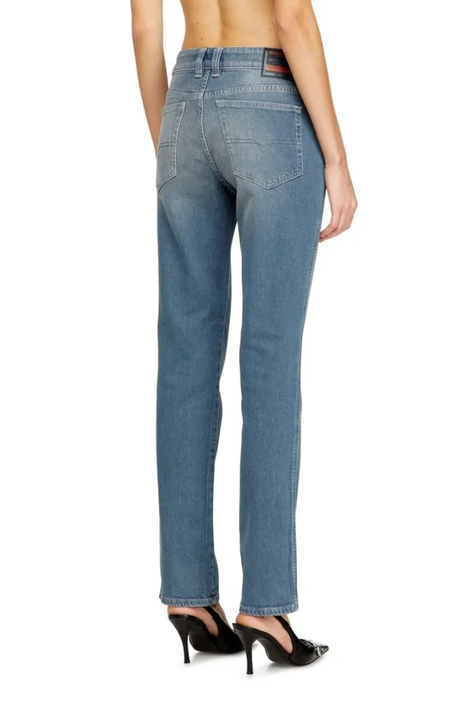 Slim-Fit-Jeans 1992 D-Jiann 09n75 Nächstgelegenes Geschäft finden Slim-Fit-Jeans 1992 D-Jiann 09n75 Nächstgelegenes Geschäft finden
