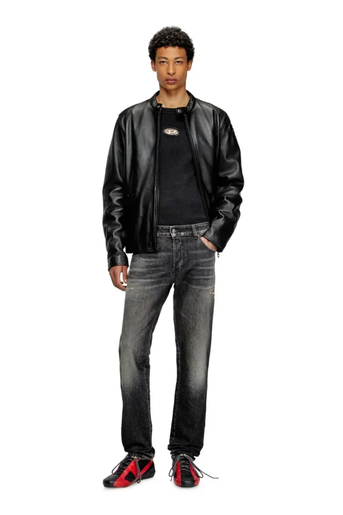 Slim-Fit-Jeans 1993 D-Vyl 09M54 Nächstgelegenes Geschäft finden