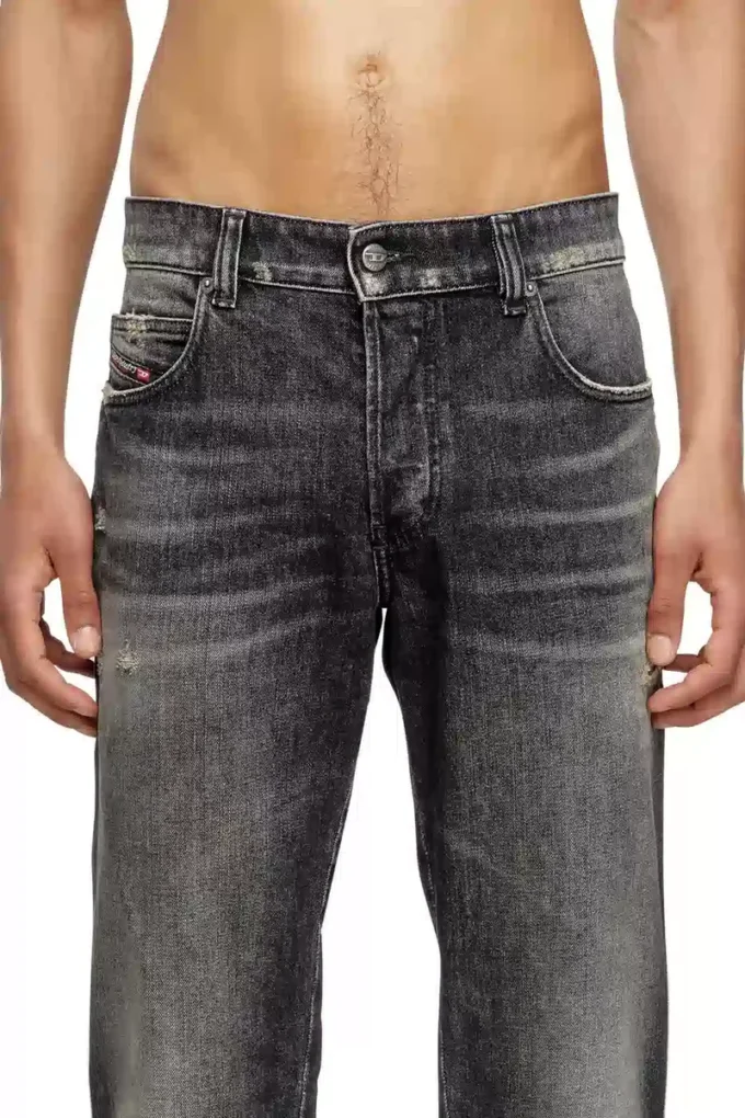 Slim-Fit-Jeans 1993 D-Vyl 09M54 Nächstgelegenes Geschäft finden