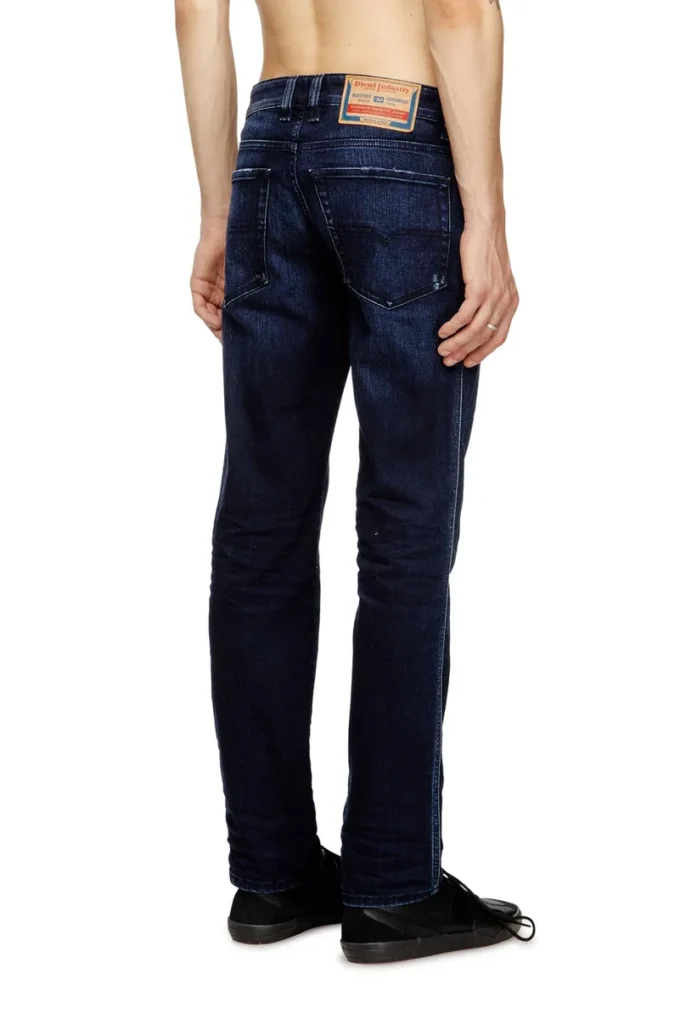Slim-Fit-Jeans 1993 D-Vyl 09M76 Finden Sie die nächstgelegene Filiale