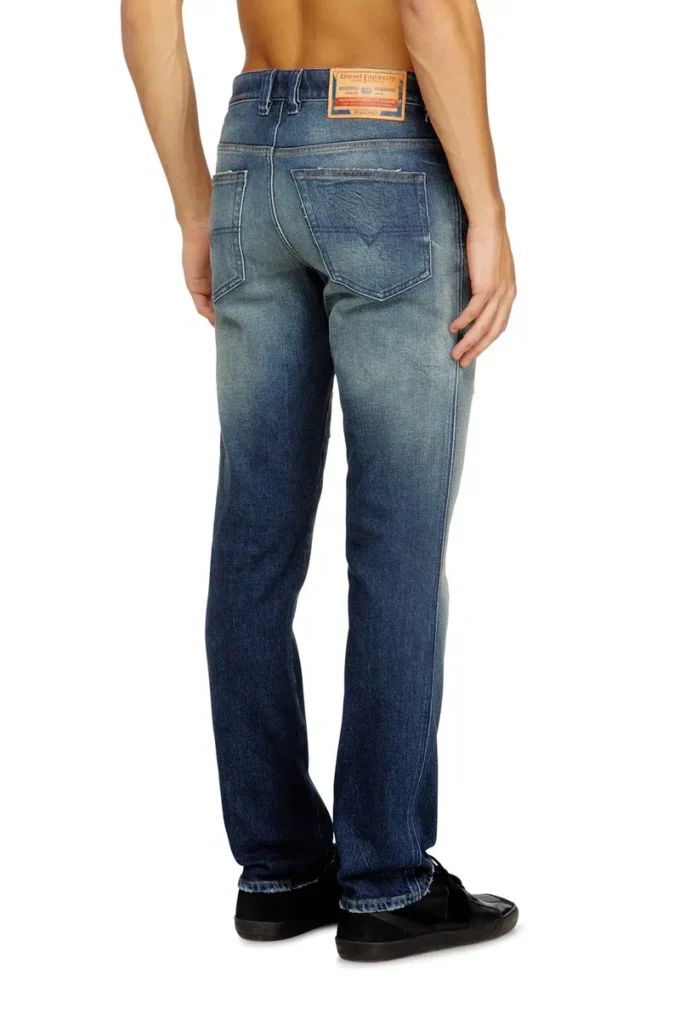 Slim Jeans 1993 d-vyl 007ca Nächstgelegenes Geschäft finden