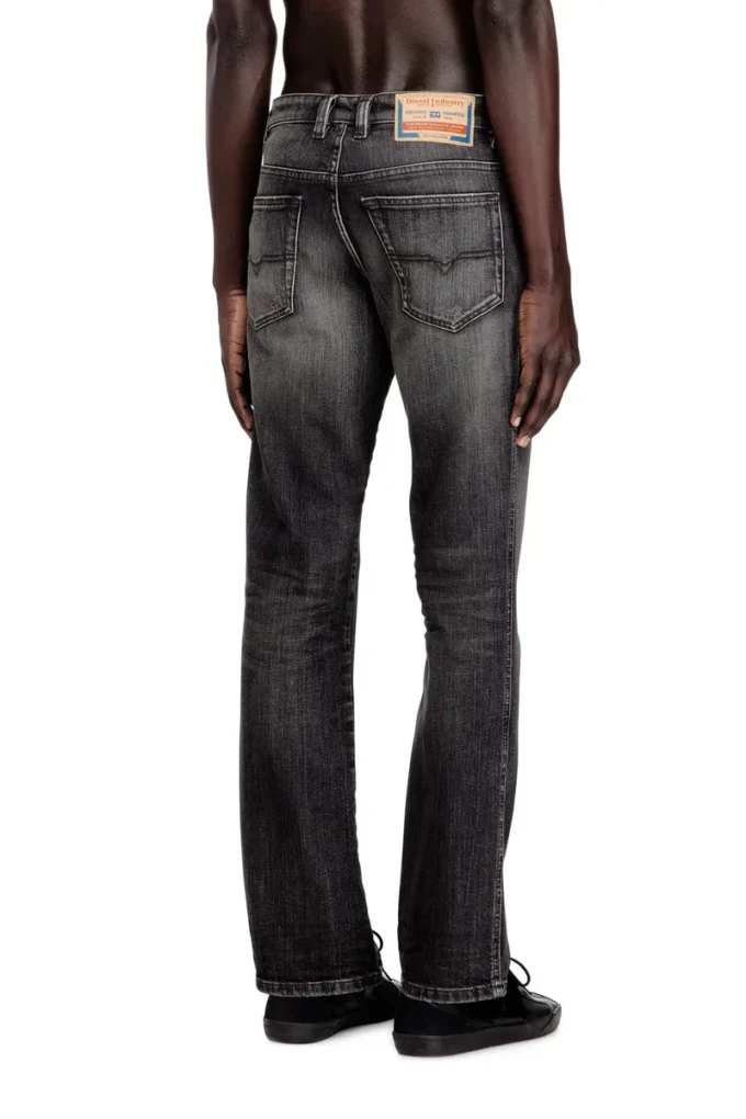 Slim-Jeans 1993 d-vyl 0adbu Nächstgelegenes Geschäft finden Slim-Jeans 1993 d-vyl 0adbu Nächstgelegenes Geschäft finden