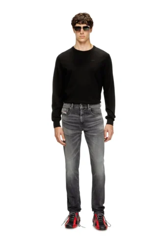 Slim-Jeans 2019 d-strukt 09j52 Nächstgelegenes Geschäft finden
