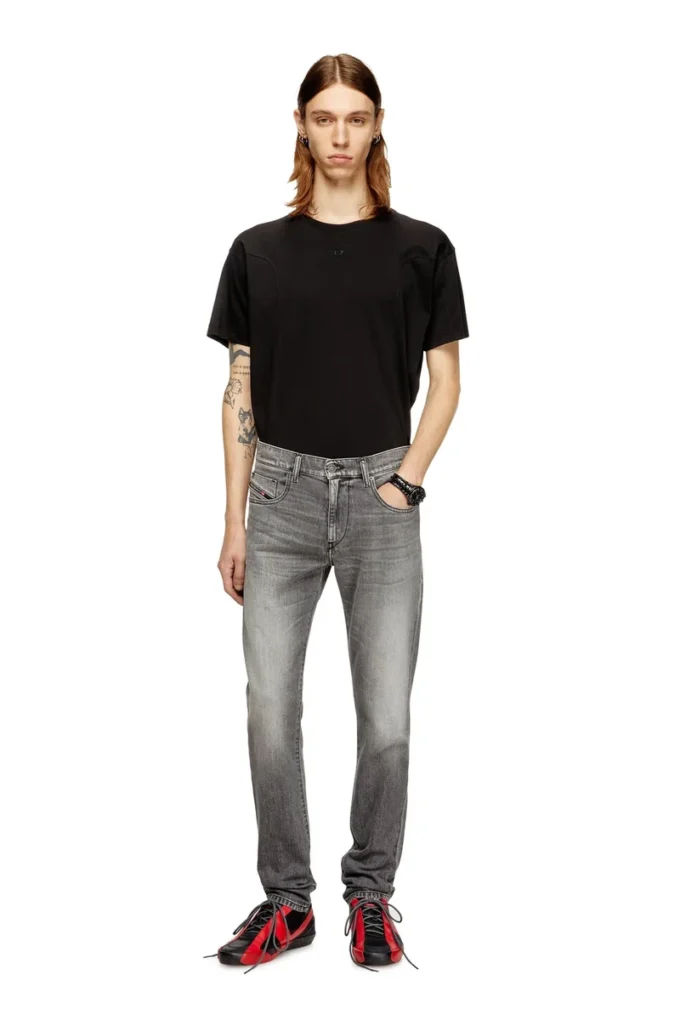 Slim Jeans 2019 d-strukt 09m30 Nächstgelegenes Geschäft finden