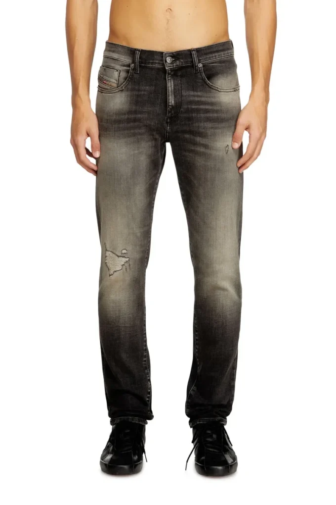 Slim-Jeans 2019 d-strukt 09n59 Nächstgelegenes Geschäft finden