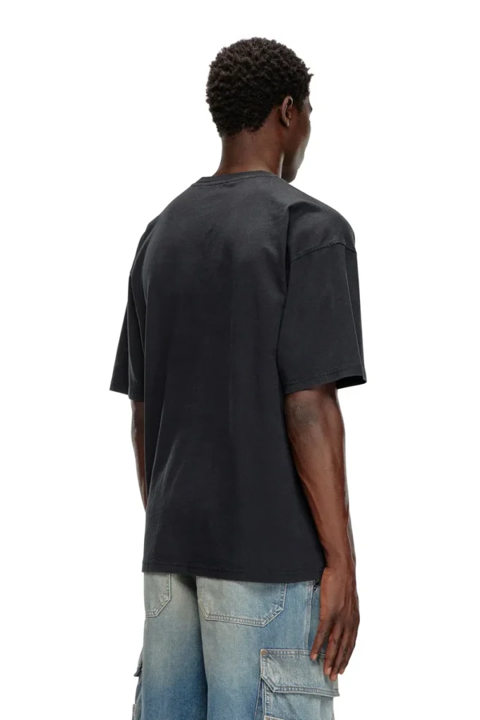 t-boxt-n14 T-Shirt mit Distressed-Flock-Logo