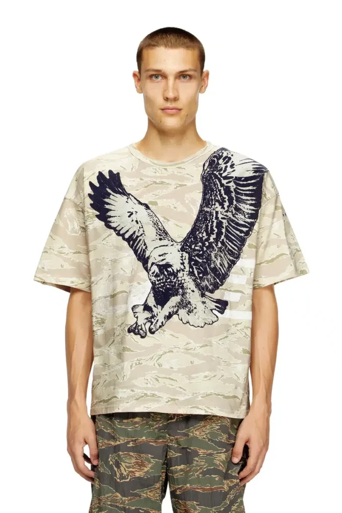 t-boxt-t14 Camo-T-Shirt mit Adler-Print t-boxt-t14 Camo-T-Shirt mit Adler-Print
