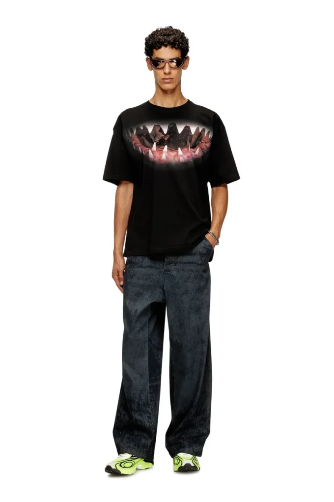 t-boxt-t21 Baumwoll-T-Shirt mit Hai-Mund-Print t-boxt-t21 Baumwoll-T-Shirt mit Hai-Mund-Print