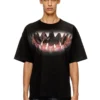 t-boxt-t21 Baumwoll-T-Shirt mit Hai-Mund-Print t-boxt-t21 Baumwoll-T-Shirt mit Hai-Mund-Print