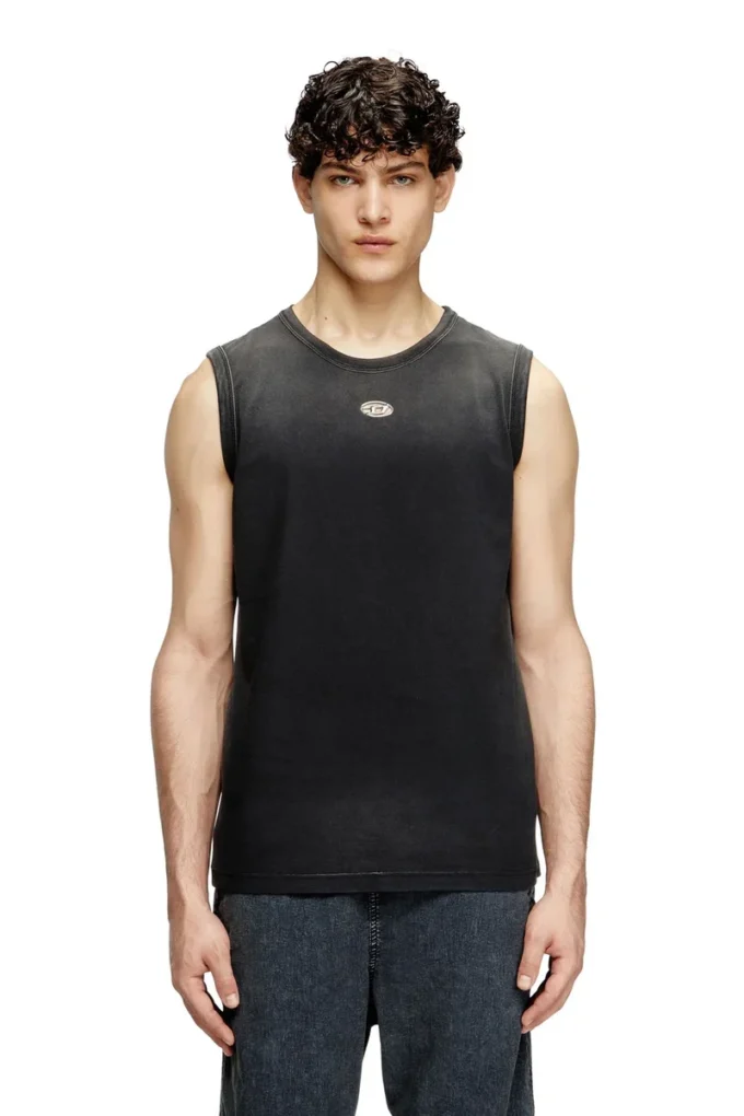 t-brico-new Verblasstes Tanktop mit ausgeschnittenem ovalen D