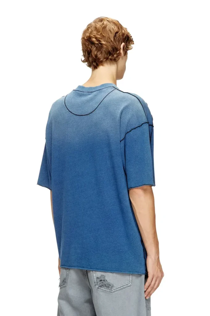 t-craoxt Baumwoll-T-Shirt mit kontrastierenden Overlock-Nähten