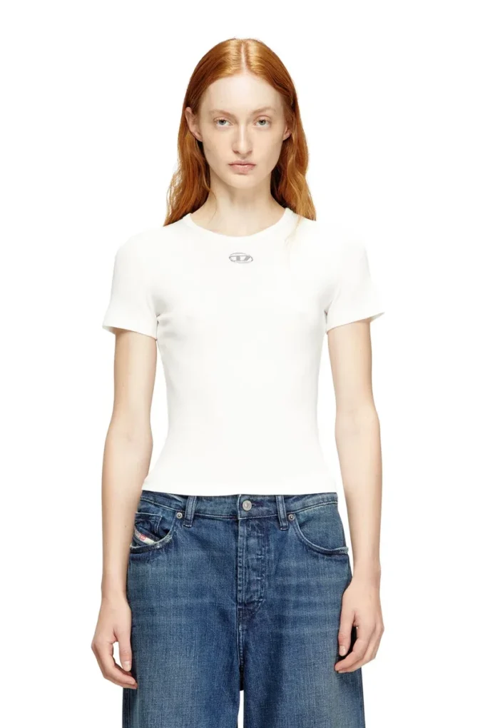 t-ele-long-od Schmal geschnittenes, geripptes T-Shirt mit metallischem Oval D