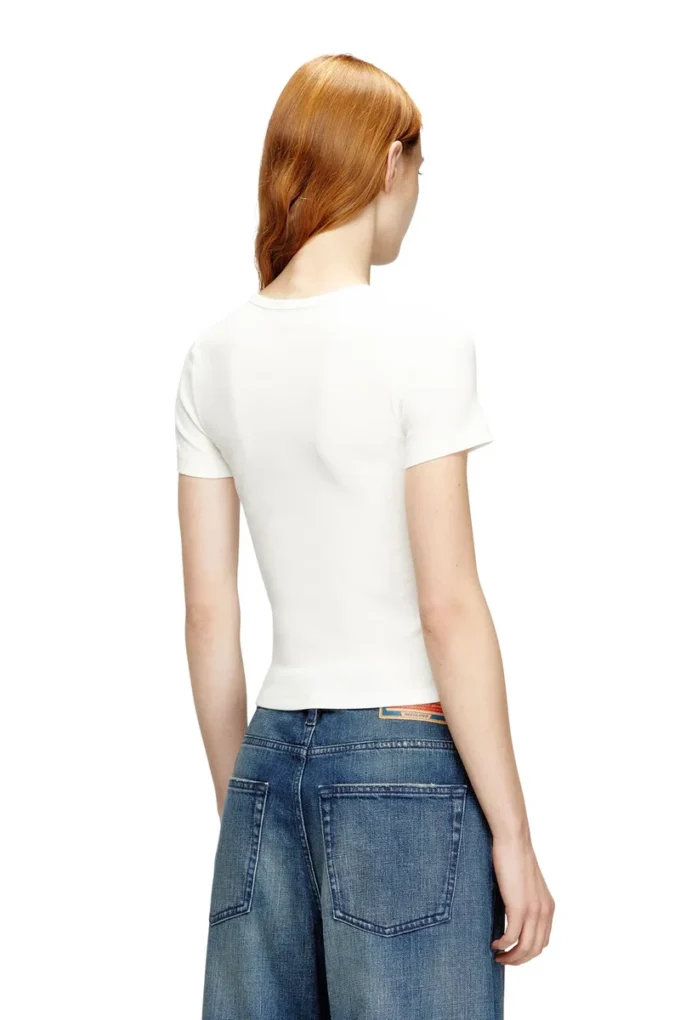 t-ele-long-od Schmal geschnittenes, geripptes T-Shirt mit metallischem Oval D