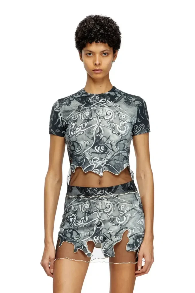 t-inlay Nylon-T-Shirt mit Heraldic-Print t-inlay Nylon-T-Shirt mit Heraldic-Print