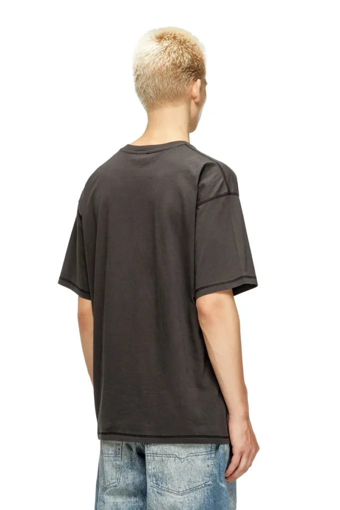 t-leonard-ihbj T-Shirt mit Graffiti-Print