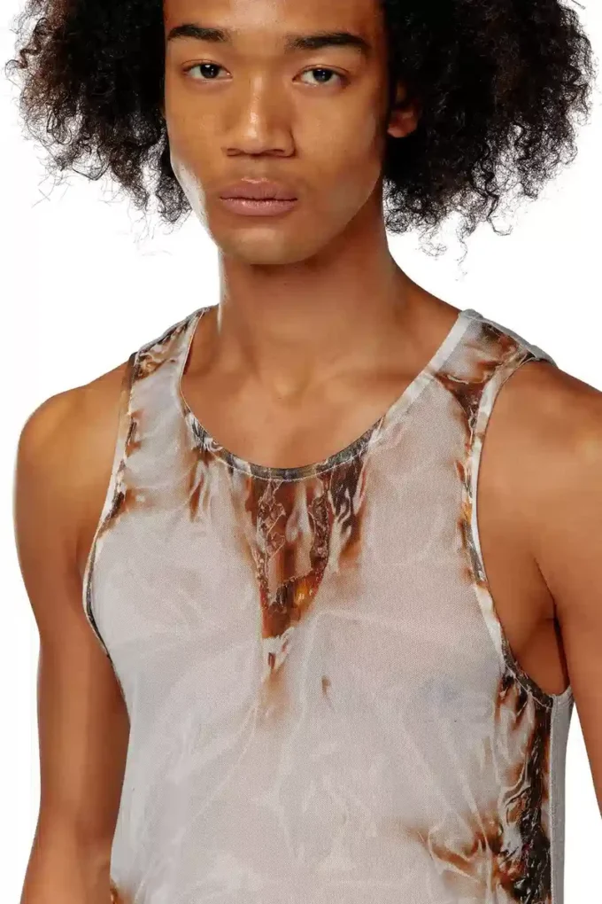 t-lifty-burn-art Tüll-Tanktop mit brennendem Plastikdruck
