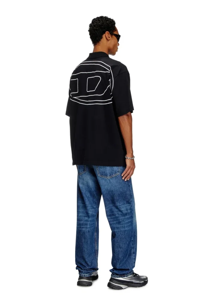 t-vort-megoval-d Poloshirt mit großem ovalen D-Stick