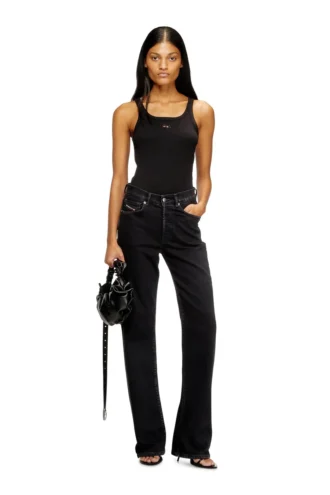 t-wife-od Schlankes Tanktop mit lasergeschnittenem Oval D