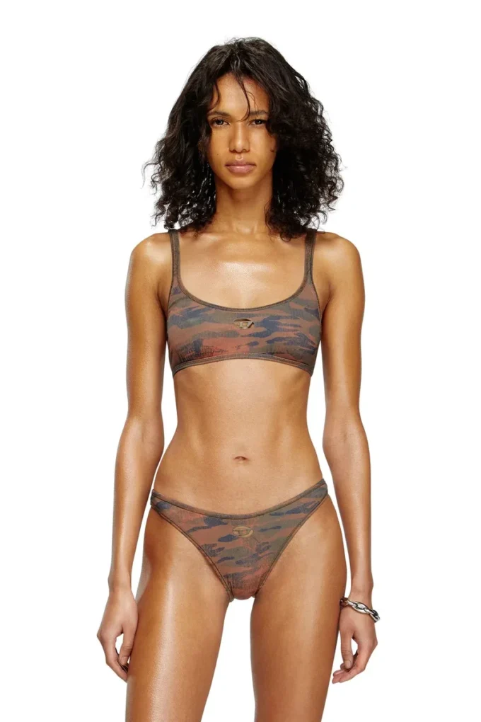 ut-bra-top-utlt Camo-Bikini-Oberteil mit ausgeschnittenem Logo ut-bra-top-utlt Camo-Bikini-Oberteil mit ausgeschnittenem Logo