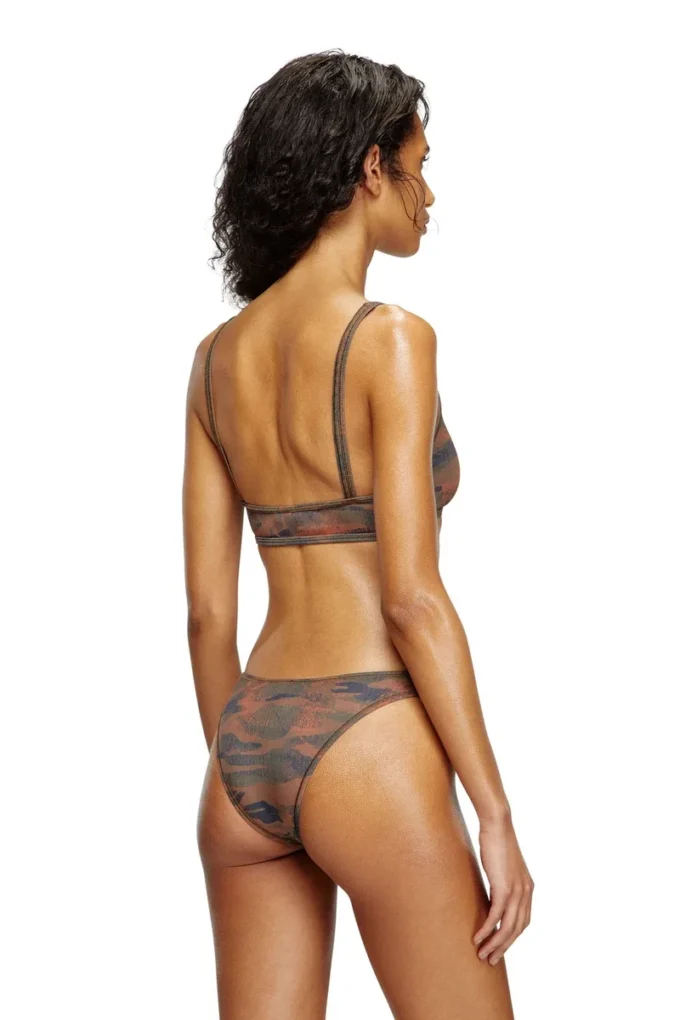 ut-bra-top-utlt Camo-Bikini-Oberteil mit ausgeschnittenem Logo ut-bra-top-utlt Camo-Bikini-Oberteil mit ausgeschnittenem Logo