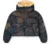w-aves-fur Pufferjacke mit Kapuze aus Denim in Dirt-Effekt-Camouflage w-aves-fur Pufferjacke mit Kapuze aus Denim in Dirt-Effekt-Camouflage