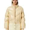 w-crema Gesteppte Bomberjacke aus Vinyl w-crema Gesteppte Bomberjacke aus Vinyl