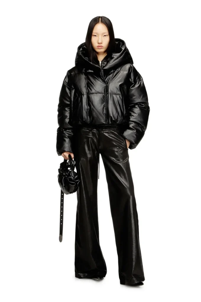 w-illey Kapuzen-Steppjacke aus beschichtetem Stoff