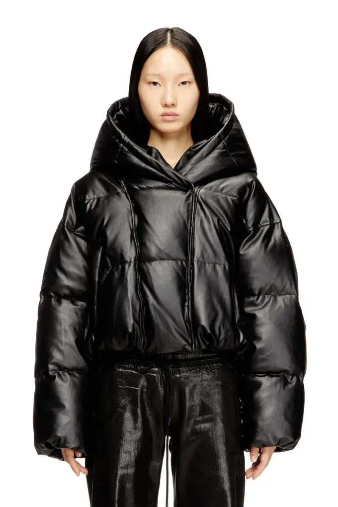 w-illey Kapuzen-Steppjacke aus beschichtetem Stoff