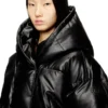 w-illey Kapuzen-Steppjacke aus beschichtetem Stoff