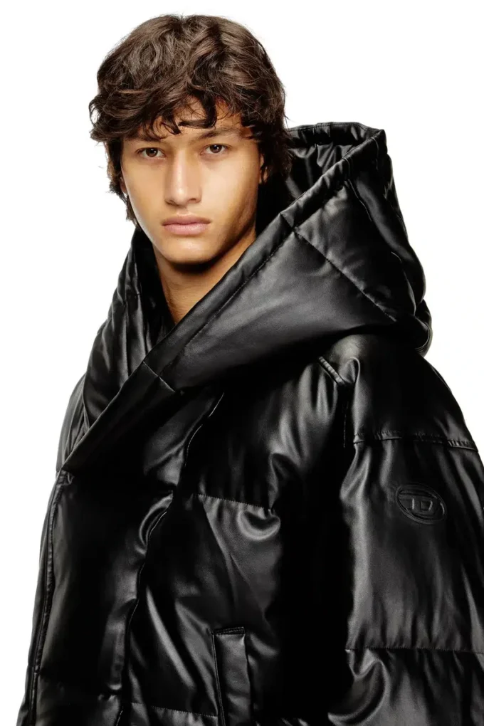 w-myley Kapuzen-Steppjacke aus beschichtetem Stoff