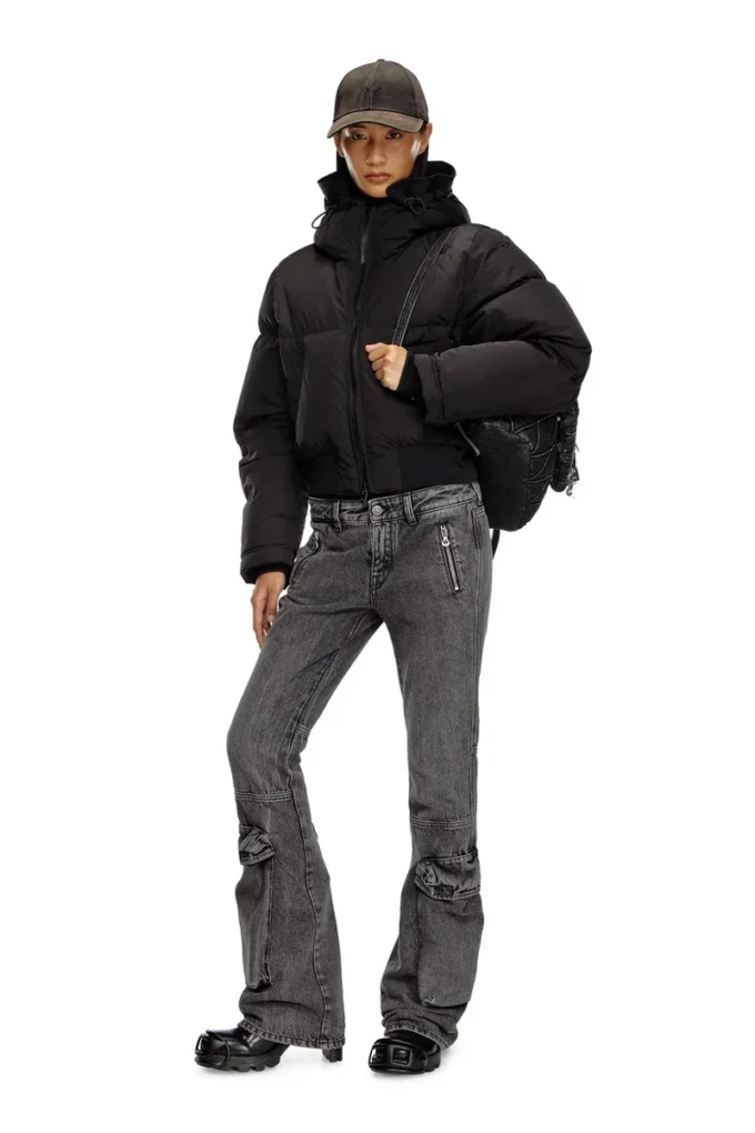 w-peyt-short-new-p1 Daunenjacke mit Kapuze aus geknittertem Nylon w-peyt-short-new-p1 Daunenjacke mit Kapuze aus geknittertem Nylon