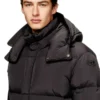 w-rolfys-wrd Gesteppte Daunenjacke aus ViralOff® Taslan w-rolfys-wrd Gesteppte Daunenjacke aus ViralOff® Taslan